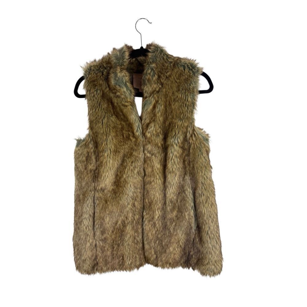 Romeo & Juliet Couture Faux Fur Vest- size M
